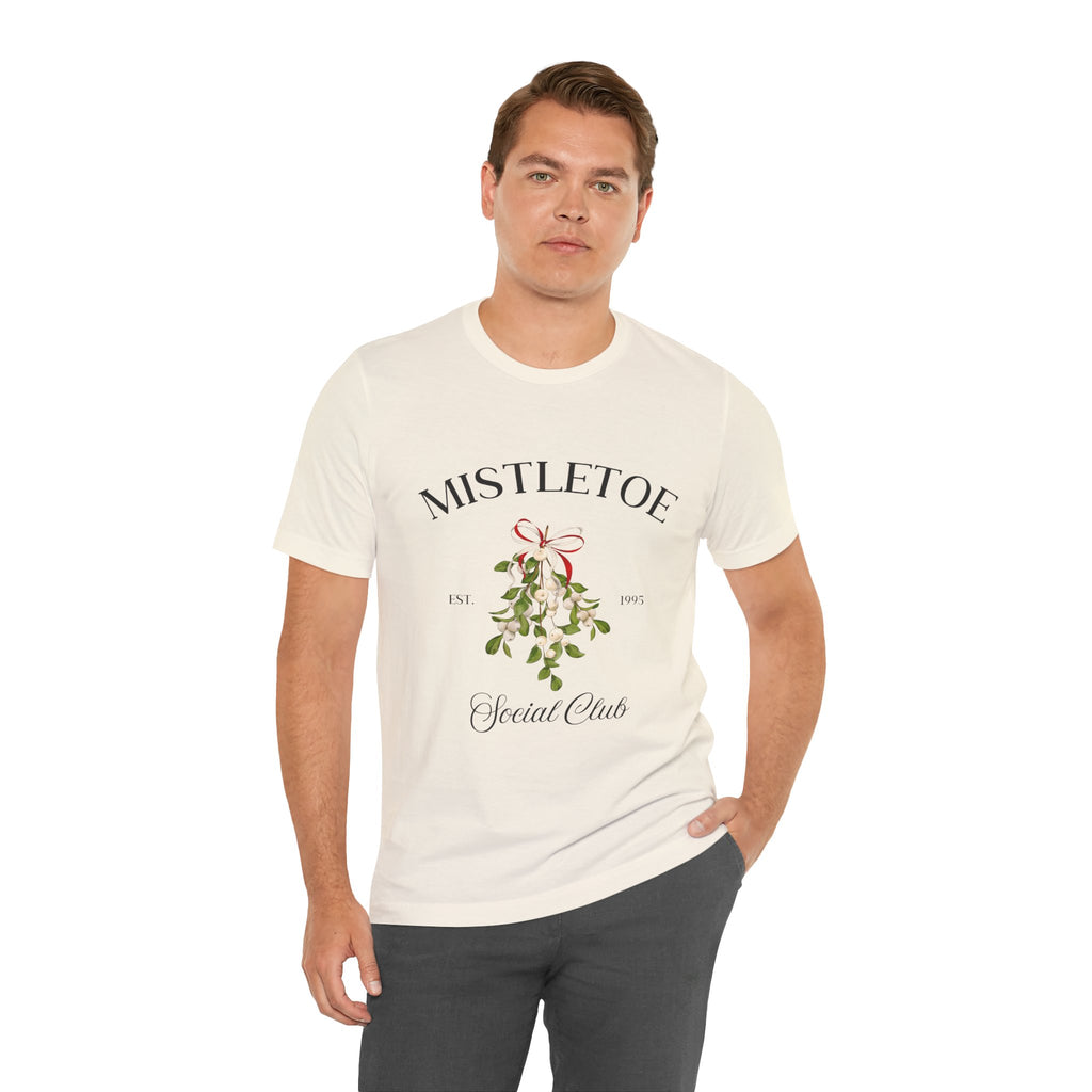 Mistletoe Social Club Christmas T-Shirt – Minimalist Holiday Graphic Tee for Women & M