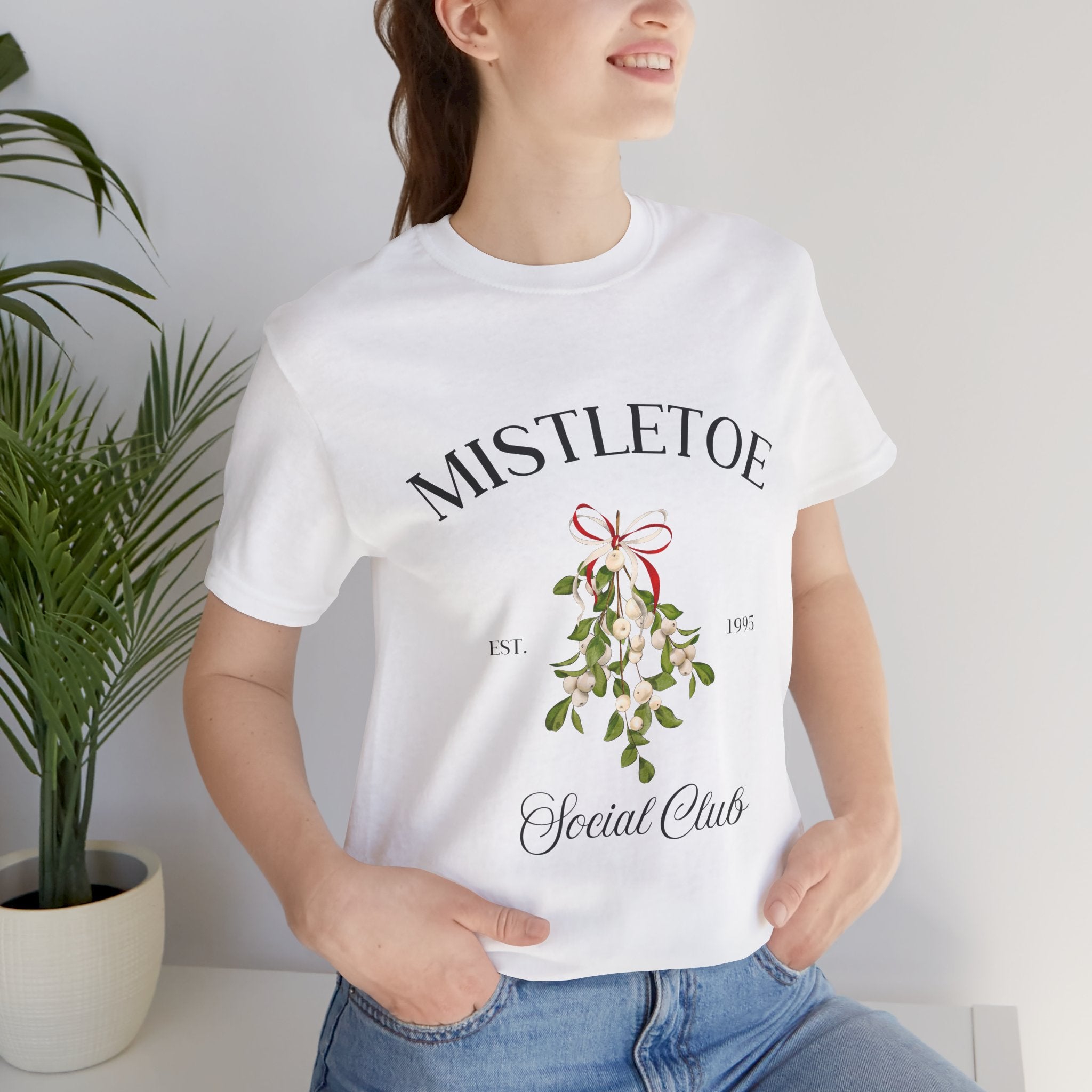 Mistletoe Social Club Christmas T-Shirt – Minimalist Holiday Graphic Tee for Women & M